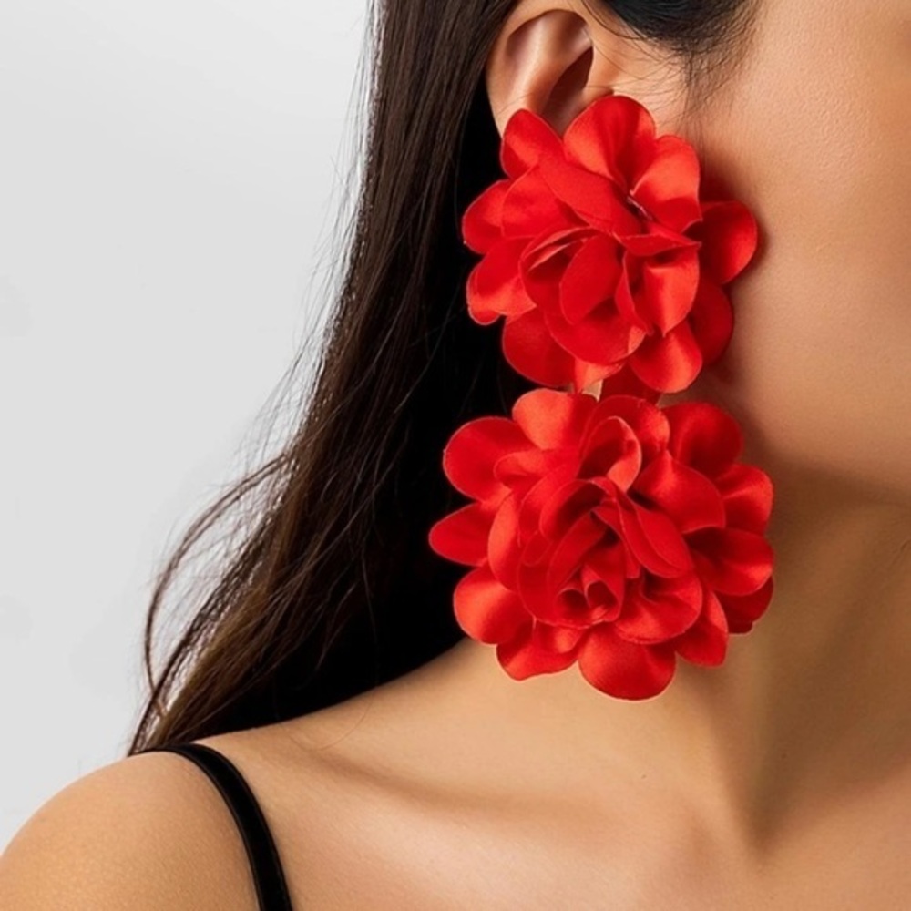 ✨NEW Elegant Red Floral Flower statement Earrings